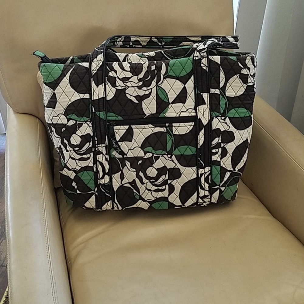 Vera Bradley tote bag